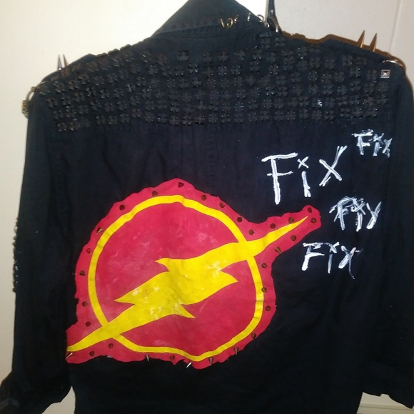 Job - Picture 2 of 2